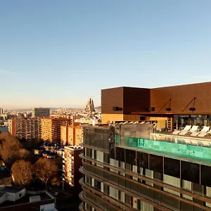 Labtwentytwo Barcelona, A Tribute Portfolio Barcelone