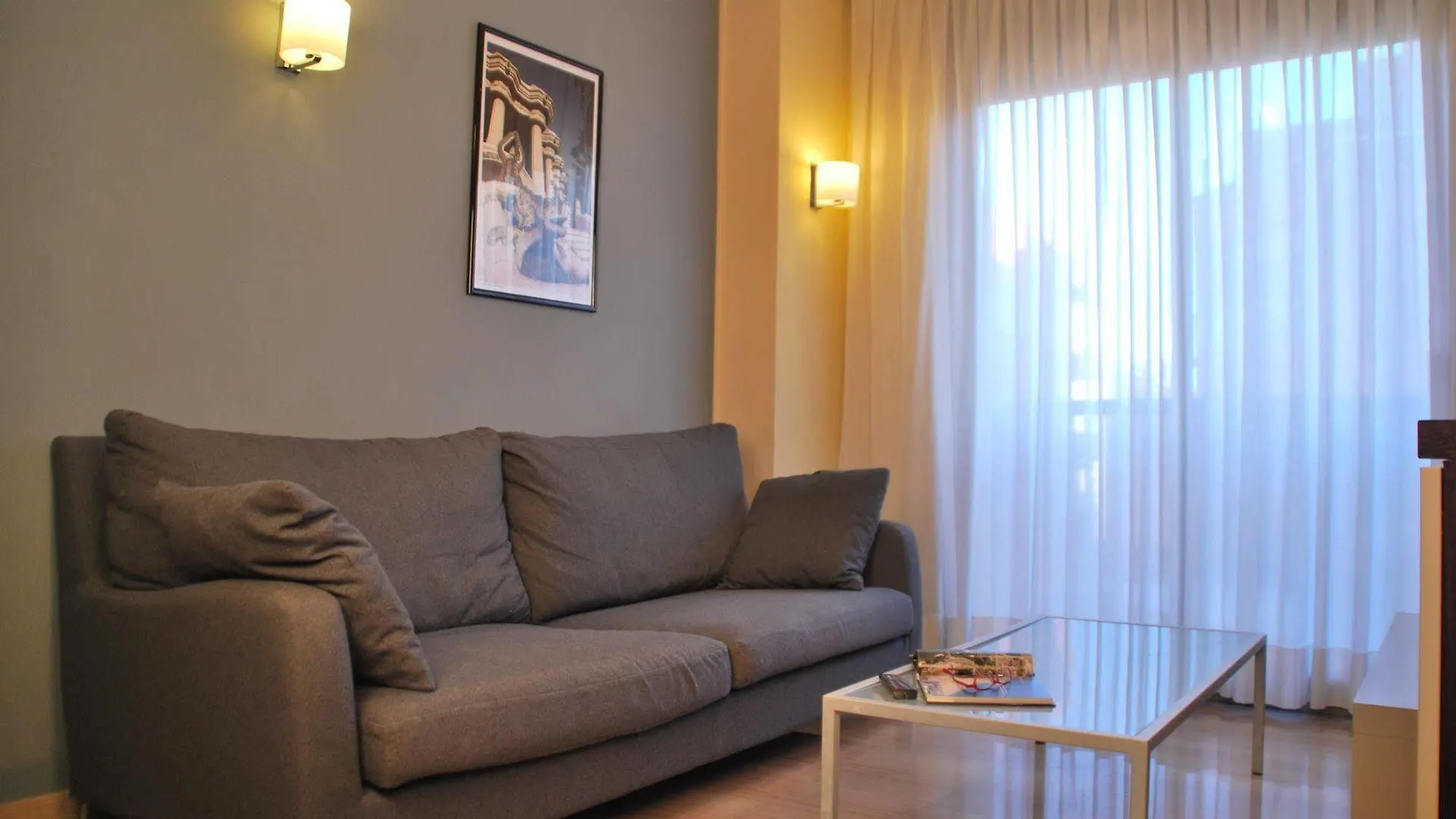 Apartaments Independencia Barcelona Spain